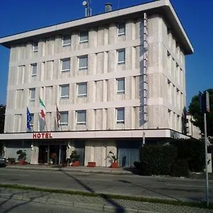 President Venezia Hotel