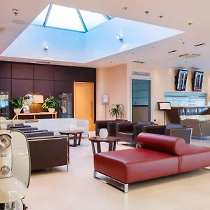 Courtyard By Marriott Venice Airport Отель